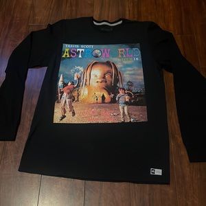 Astroworld Travis Scott Live Tour 2018 Long Sleeve T-Shirt, Men's Medium, Black
